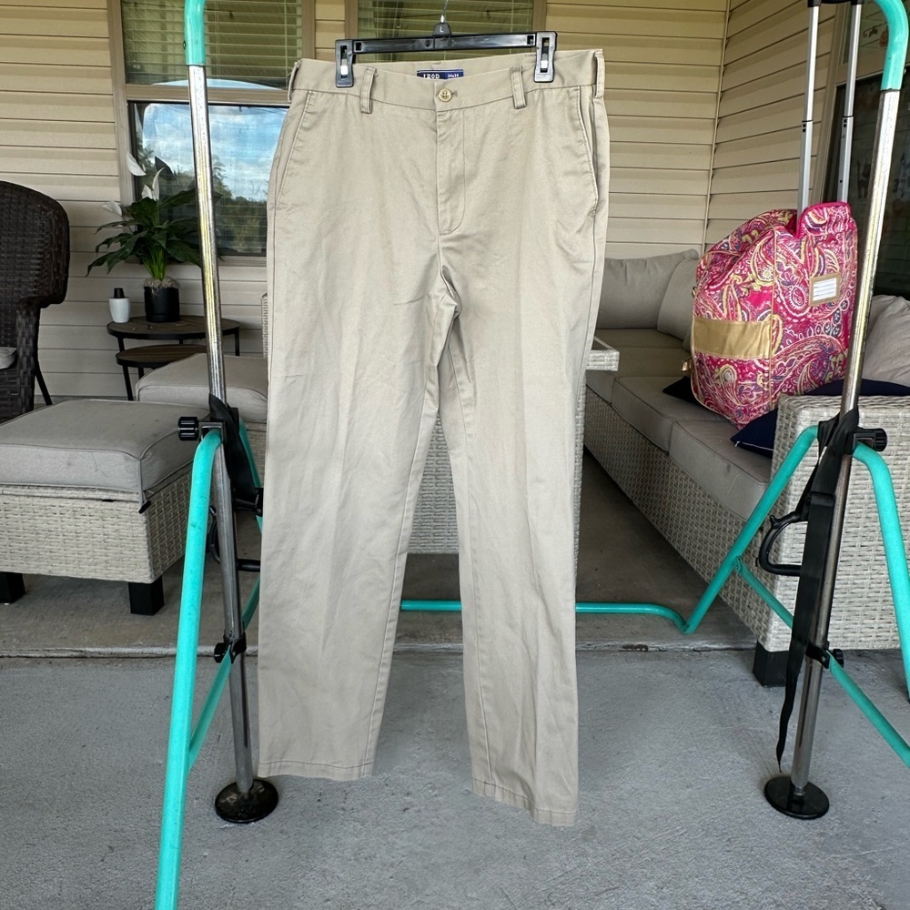 Izod Men's Khaki Chinos